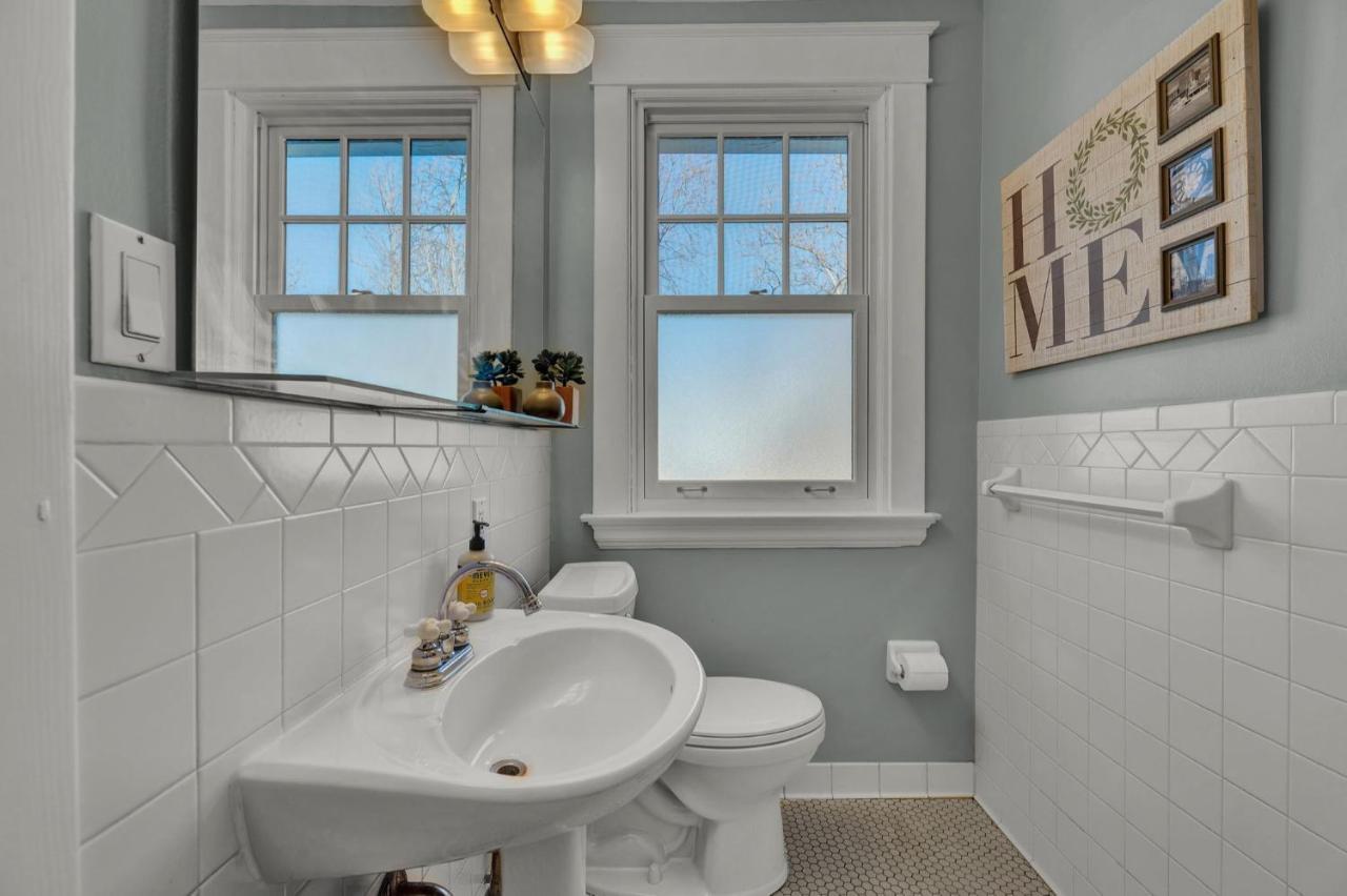 Oakley Square 3Br Charmer - Total Walkability Home Синсинати Екстериор снимка